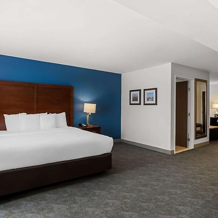 Comfort Inn & Suites Near Tinley Park Amphitheater Ngoại thất bức ảnh